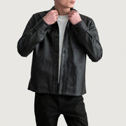 
Scout Zwart Leather Shirt voor Heren in Black Sheepskin Leather - Vooraanzicht & getailleerd silhouet | Online kopen