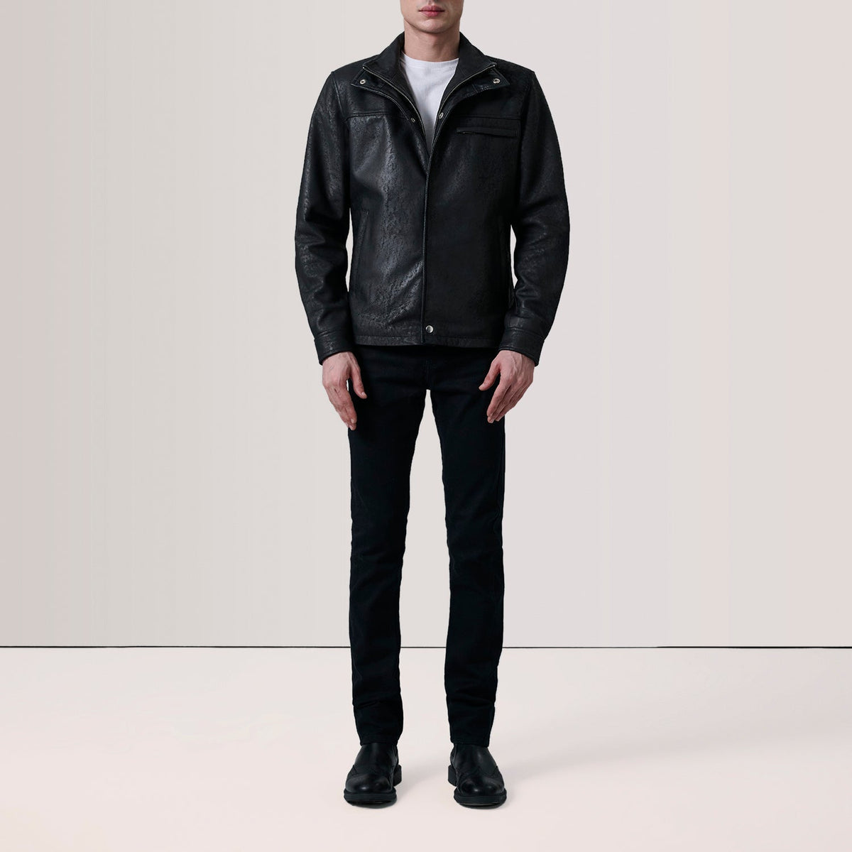 
Distressed Black Sheepskin Snuffed Biker Jacket - Achteraanzicht met getailleerde schouders & strakke zoom