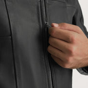 
Binnenweergave Showing Gewatteerde viscose voering & Twee functionele binnenzakken
