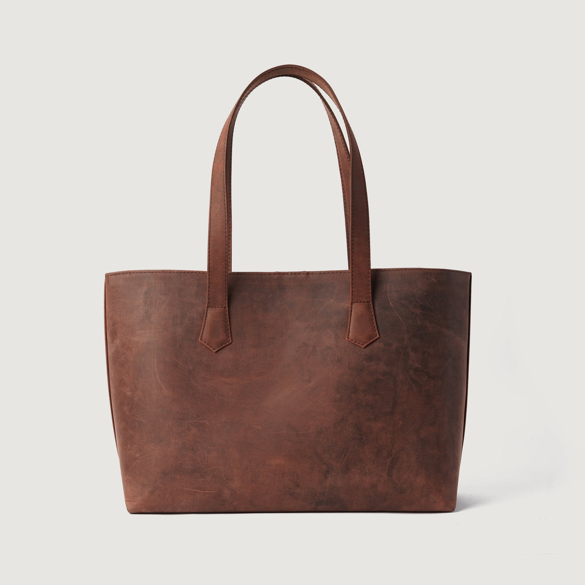 
The Bianca Vintage Distressed Brown Leather Tote Bag For Women - Gestructureerd zijprofiel met vouwdiepte & volume