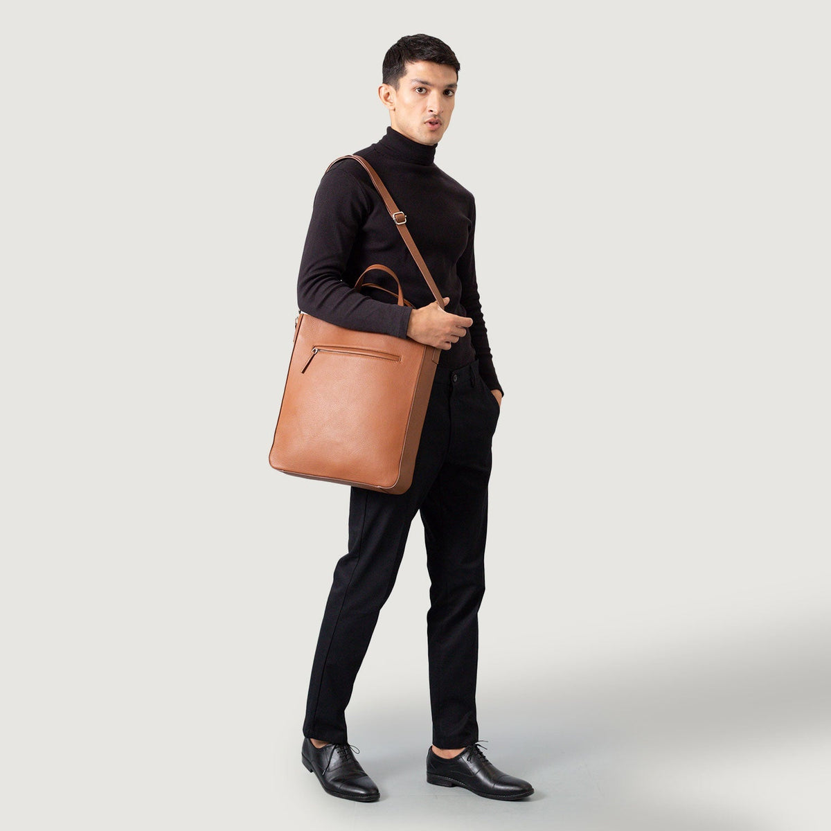 
The Poet Leren shopper – alternate product view 9