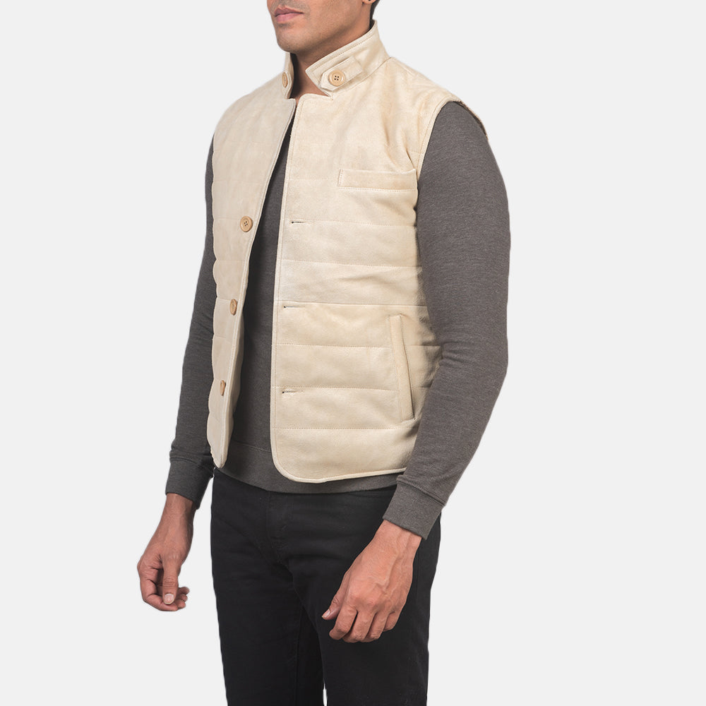 
Off-White Goatskin Suede Leather Vest - Achteraanzicht met getailleerde schouders & strakke zoom