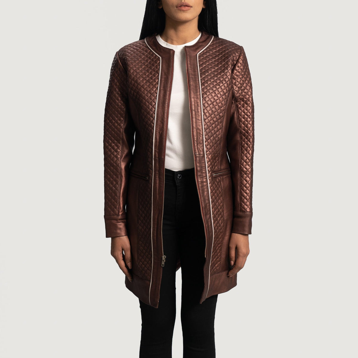 
Trudy Lane Gewatteerd Kastanjebruin Leren Jas voor Dames in Maroon Sheepskin Leather - Vooraanzicht & getailleerd silhouet | Online kopen