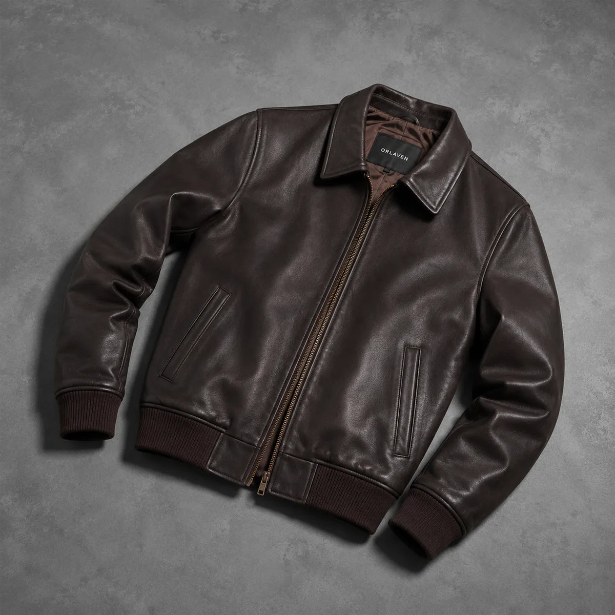 
Binnenweergave Showing Quilted Viscose Lining & Twee functionele binnenzakken