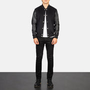 Men's Vaxton Zwart Hybrid Varsity Leren Jas voor Heren - Lateral Side Profile View Showing Sleeve Cut &amp; Athletic Taper Fit