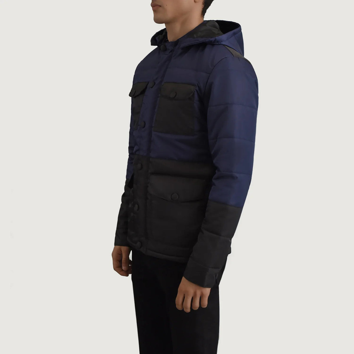 
Black + Blue Full-Grain Leather Hooded Jacket - Achteraanzicht met getailleerde schouders & strakke zoom