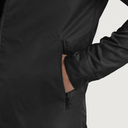 
Binnenweergave Showing Quilted Viscose Lining & Twee functionele binnenzakken