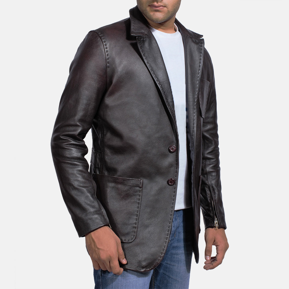 Close-Up Detail of Notch &amp; Button Hardware on Men's Wine Zwart Leren Leren Blazer voor Heren