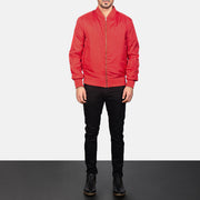 Men's Zack Rood Leren Bomberjack voor Heren - Lateral Side Profile View Showing Sleeve Cut &amp; Athletic Taper Fit