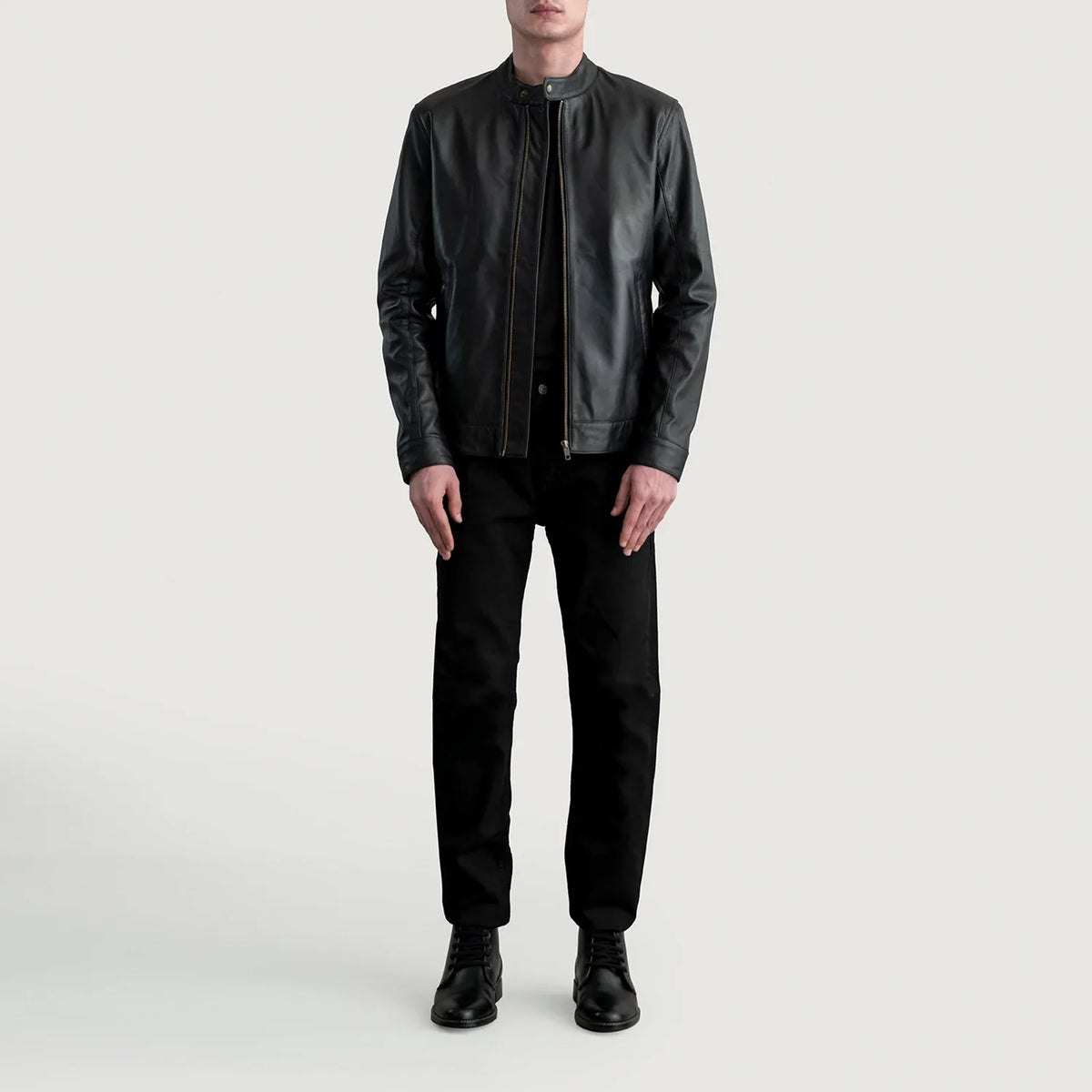 
Detailopname of Snap Button & Zipper Hardware on Zen Zwart Leren Bikerjack voor Heren