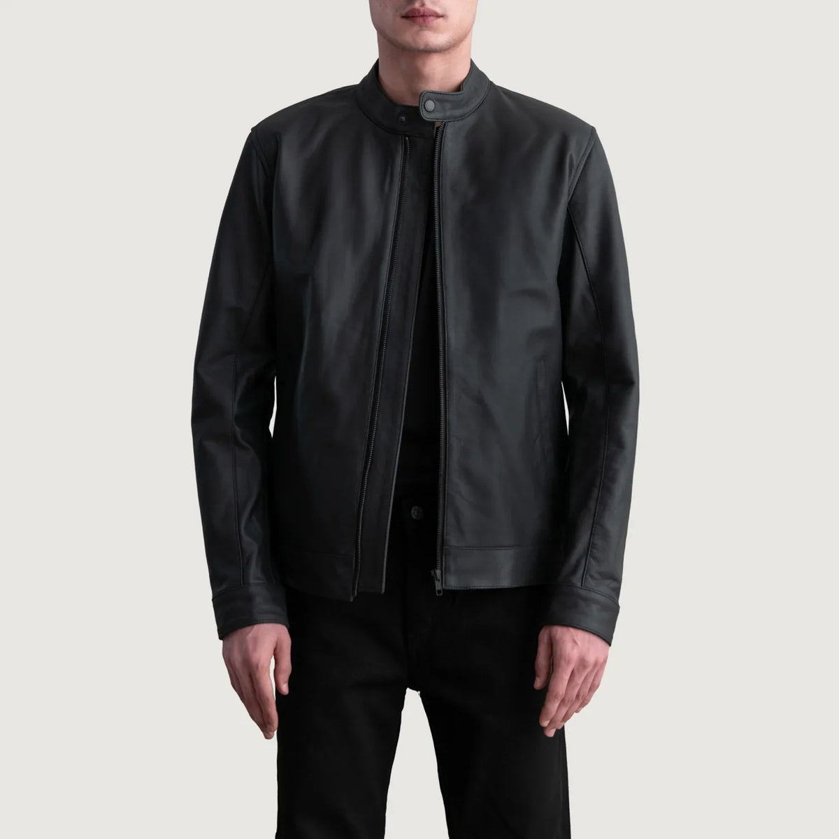 Zen Matte Zwart Leren Bikerjack voor Heren in Matte Black Cowhide Leather - Front Profile View &amp; Tailored Silhouette | Buy Online