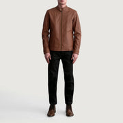 Close-Up Detail of Snap Button &amp; Zipper Hardware on Zen Matte Bruin Leren Bikerjack voor Heren